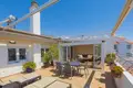 Mieszkanie 2 pokoi 132 m² Fuengirola, Hiszpania