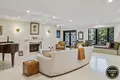Дом 5 комнат 408 м² North Miami, США