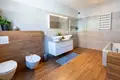 Mieszkanie 5 pokojów 152 m² Kraków, Polska