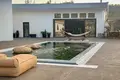 Вилла 6 спален 250 м² Луварас, Кипр