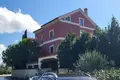 FAZANA, Istrien - Haus mit 5 Apartments & Meerblick & Pool für Tourismusinvestoren