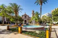 Mieszkanie 2 pokoi 75 m² Torrevieja, Hiszpania