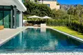 5 bedroom villa 618 m² Marbella, Spain