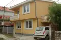 Dom 7 pokojów 300 m² Burtaisi, Czarnogóra