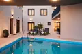 6 bedroom villa 250 m² Grad Omis, Croatia