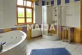 Ресторан, кафе 2 172 м² Strazde, Латвия
