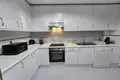 Mieszkanie 2 pokoi 135 m² Dos Hermanas, Hiszpania