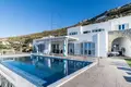 6 bedroom villa 350 m² Parikia, Greece