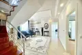Квартира 4 спальни 250 м² Средиземноморский регион, Турция
