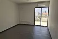 Pomieszczenie biurowe 220 m² w Pafos, Cypr