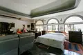 villa de 5 chambres 1 400 m² Karon, Thaïlande