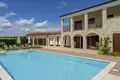Haus 3 Schlafzimmer 216 m² Vodnjan, Kroatien