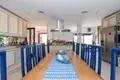 Haus 4 Schlafzimmer 275 m² Dos Hermanas, Spanien