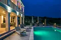 Casa 4 habitaciones 470 m² Opcina Marina, Croacia
