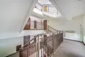 Commercial property 91 m² in Warsaw, Poland