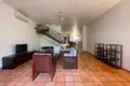 3 room villa 162 m² in Sangkat Phsar Daeum Thkov, Cambodia
