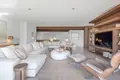 4 bedroom house 1 095 m² Benahavis, Spain