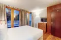 3 bedroom apartment 105 m² in London, United Kingdom