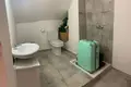 4 bedroom house 100 m² Manilva, Spain