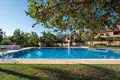 Haus 5 Schlafzimmer 277 m² Dos Hermanas, Spanien