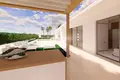 Villa de tres dormitorios 212 m² Pilar de la Horadada, Španjolska