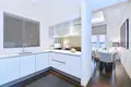 2 bedroom apartment 8 m² in London, United Kingdom