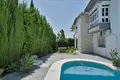 Haus 3 Schlafzimmer 258 m² Dos Hermanas, Spanien