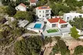 3 bedroom villa 270 m² Budva, Montenegro