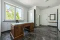 House 180 m² in Masovian Voivodeship, Poland