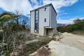 3-Schlafzimmer-Villa 230 m² Tivat, Montenegro