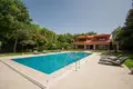 Вилла 3 спальни 400 м² Подгорица, Черногория