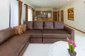 Villa de tres dormitorios 179 m² Rawai, Tailandia