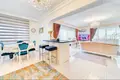Wohnung 3 Schlafzimmer 170 m² Alanya, Türkei