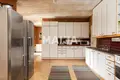 Дом 8 комнат 300 м² Кангасниеми, Финляндия