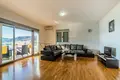 Wohnung 2 Schlafzimmer 81 m² Budva, Montenegro
