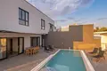 4 bedroom house 375 m² Opcina Milna, Croatia