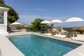 Haus 6 Schlafzimmer 328 m² Artola, Spanien