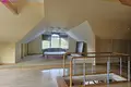 Дом 424 м² Неверонис, Литва