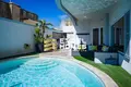 Villa de tres dormitorios  Attard, Malta