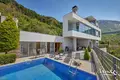 Вилла 3 спальни 220 м² Тиват, Черногория