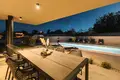 Dom 5 pokojów 303 m² Cepljani, Chorwacja