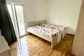 2 bedroom apartment 81 m² Petrovac, Montenegro