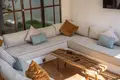 3 bedroom villa 197 m² Kerobokan, Indonesia