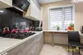Mieszkanie 2 pokoi 77 m² Mińsk, Białoruś
