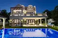 4 bedroom house 200 m² Ciftlik, Turkey