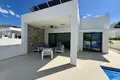 Villa de tres dormitorios 120 m² Urbanizacion Dona Pepa, Španjolska