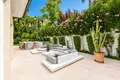 Haus 5 Schlafzimmer 1 023 m² San Pedro Alcantara, Spanien