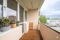 Mieszkanie 3 pokoi 50 m² Kraków, Polska