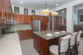 6 bedroom house 385 m² Coxen Hole, Honduras