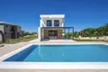 5 bedroom villa 120 m² Pefkochori, Greece